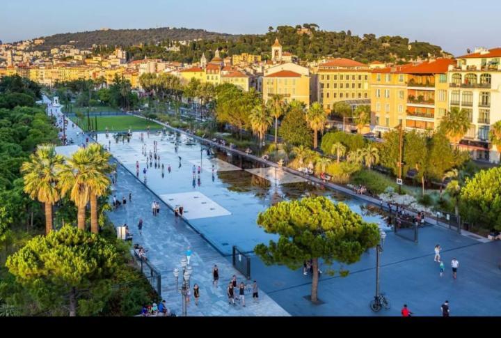 Appartamento Coeur ! Zone Touristique ! Nizza